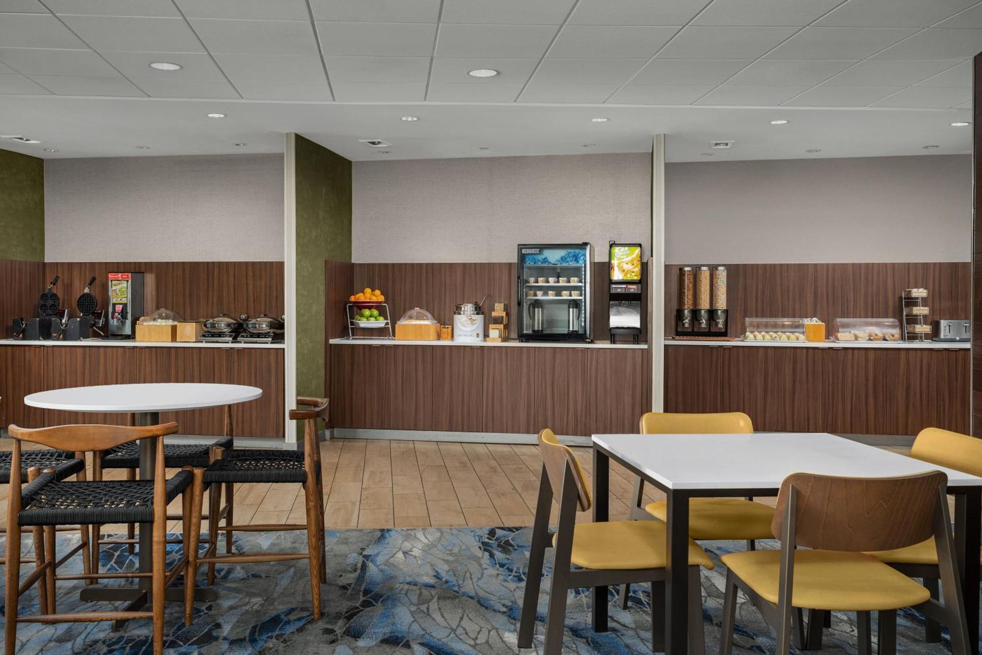 Hotel Fairfield Inn & Suites By Marriott Panama City Beach Upper Grand Lagoon